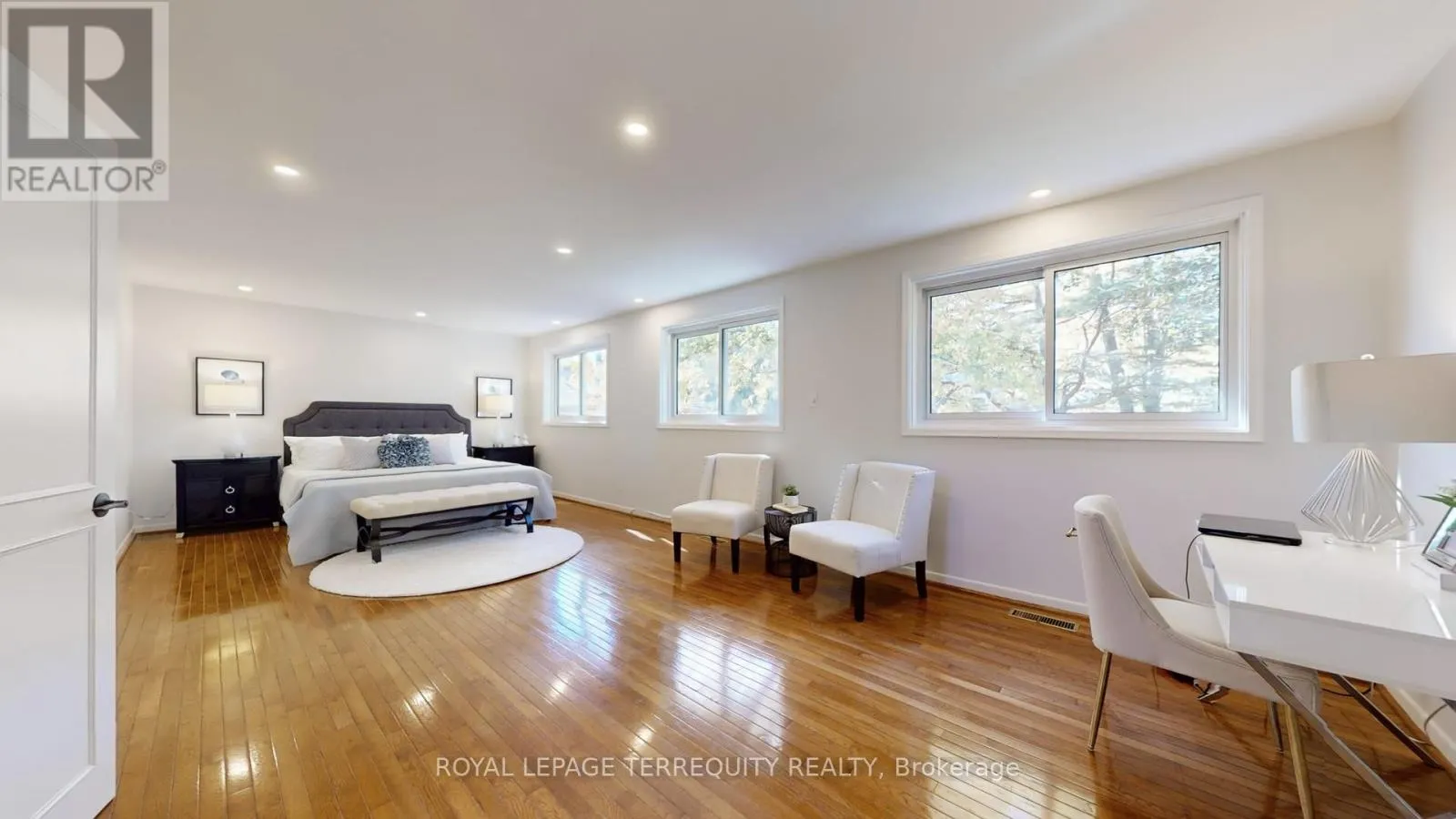 41 BEARDMORE CRESCENT