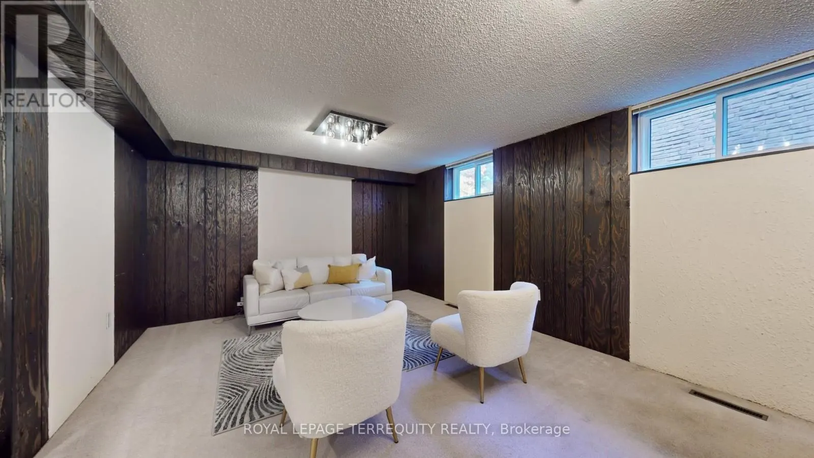 41 BEARDMORE CRESCENT