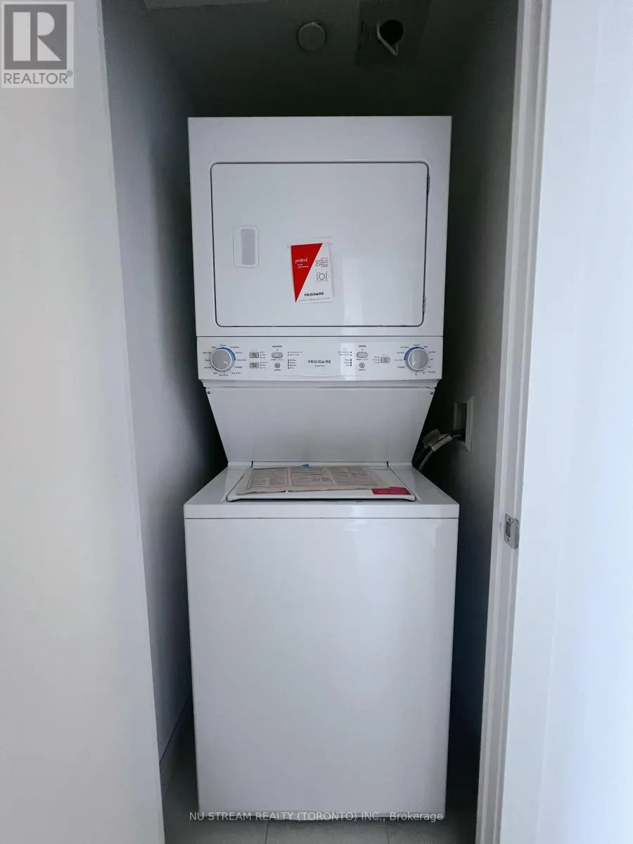 3115 - 35 MERCER STREET