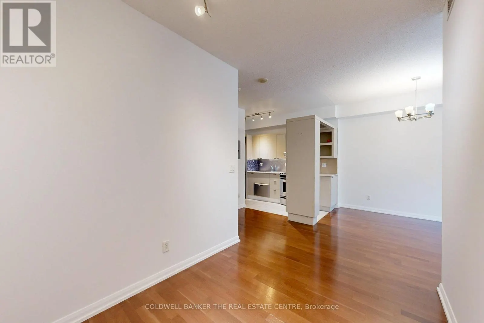 1118 - 111 ELIZABETH STREET