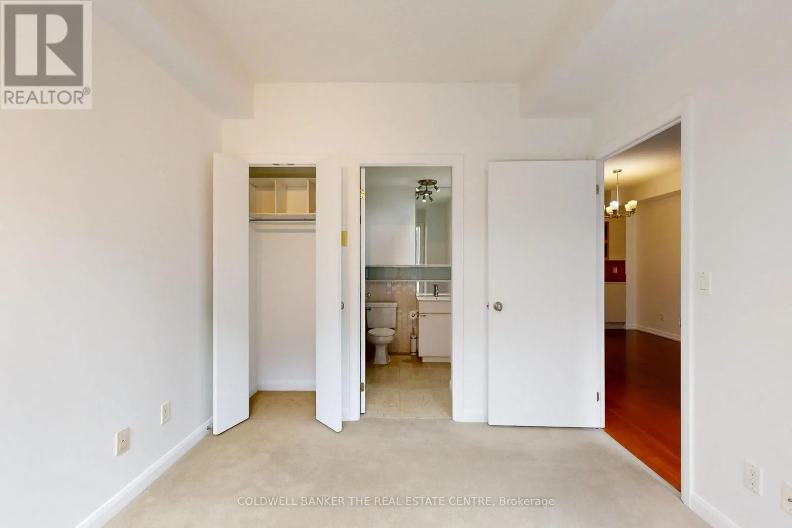 1118 - 111 ELIZABETH STREET