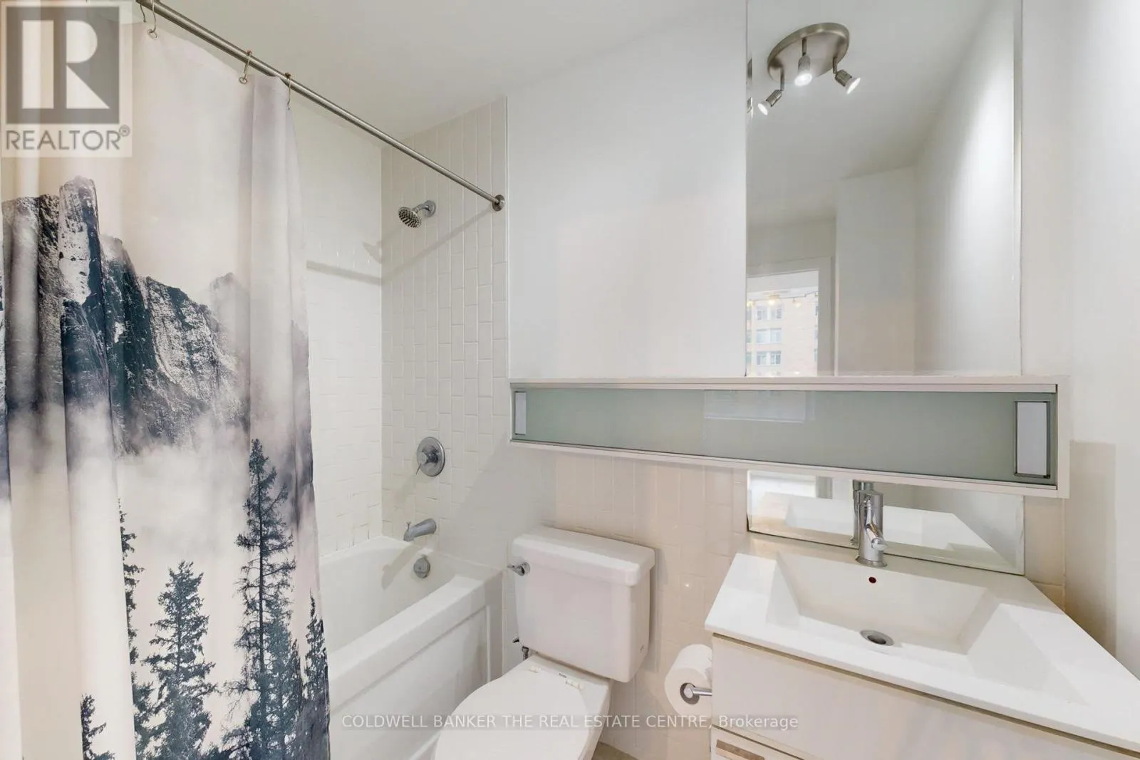 1118 - 111 ELIZABETH STREET