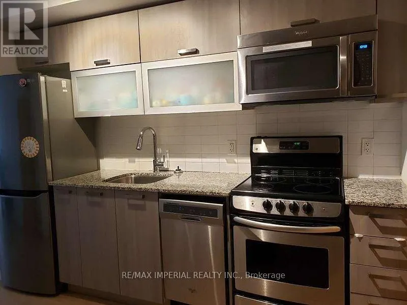 323- BEDROOM 2 - 68 ABELL STREET