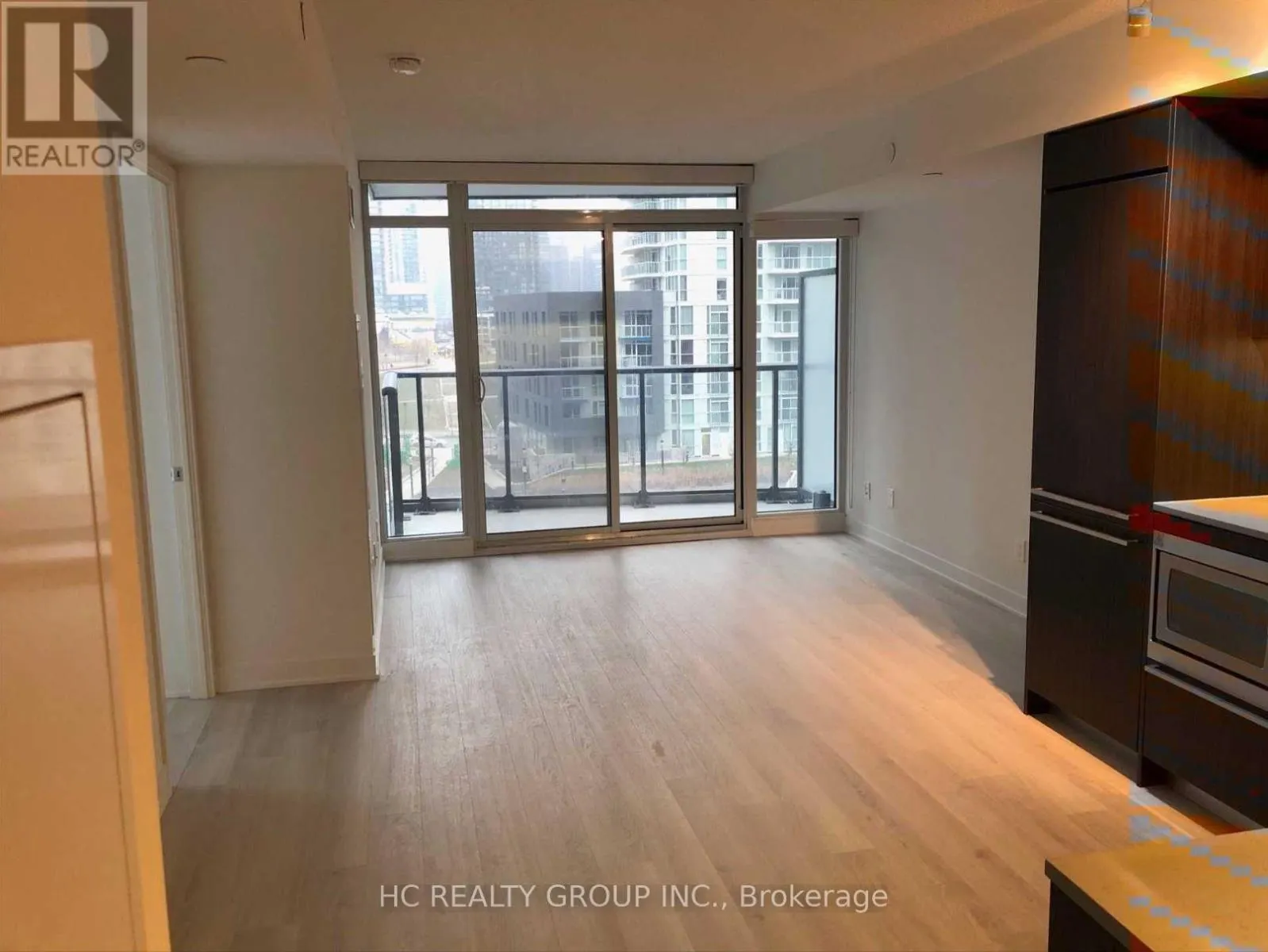 609 - 70 QUEENS WHARF ROAD