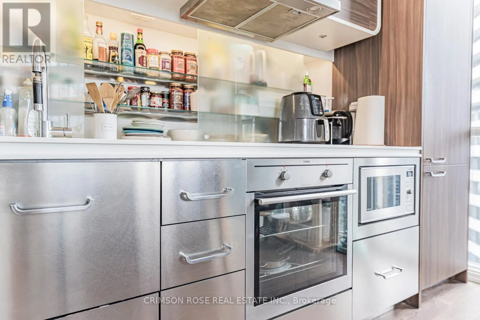 3510 - 45 CHARLES STREET E