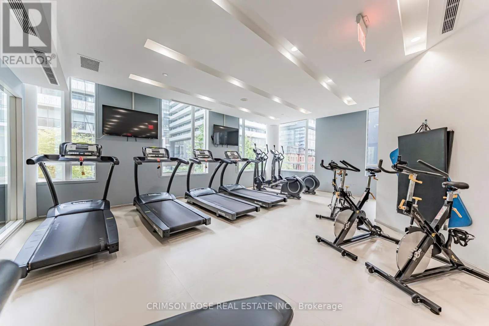 3510 - 45 CHARLES STREET E