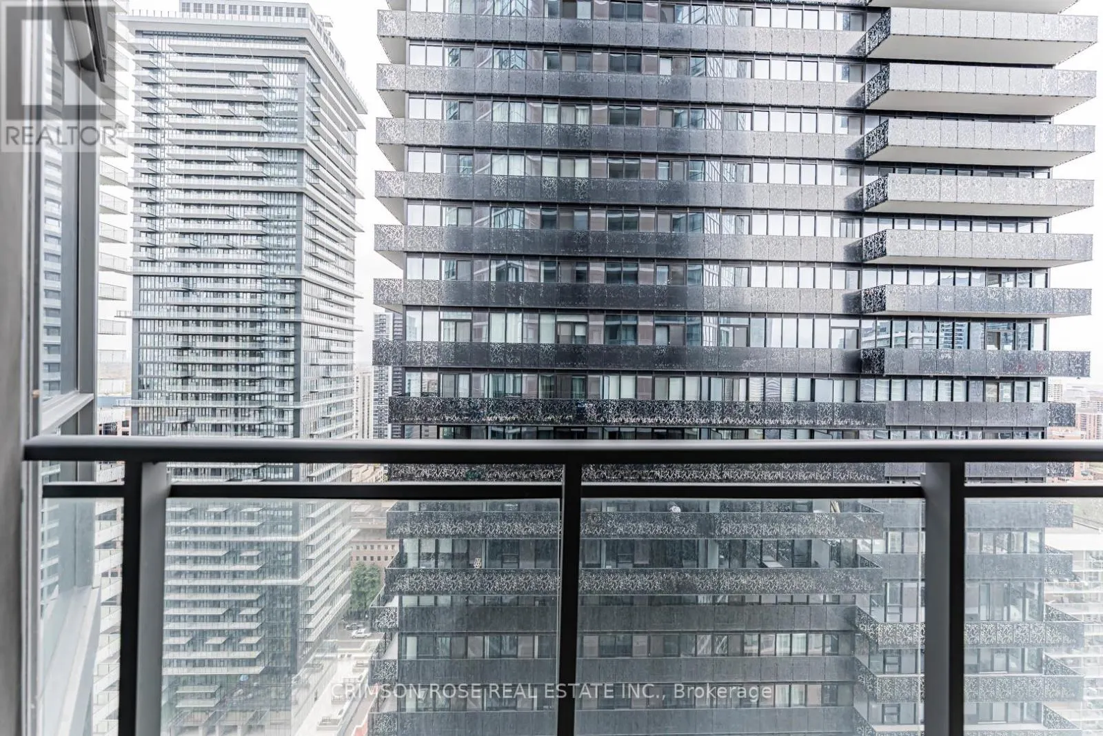 3510 - 45 CHARLES STREET E