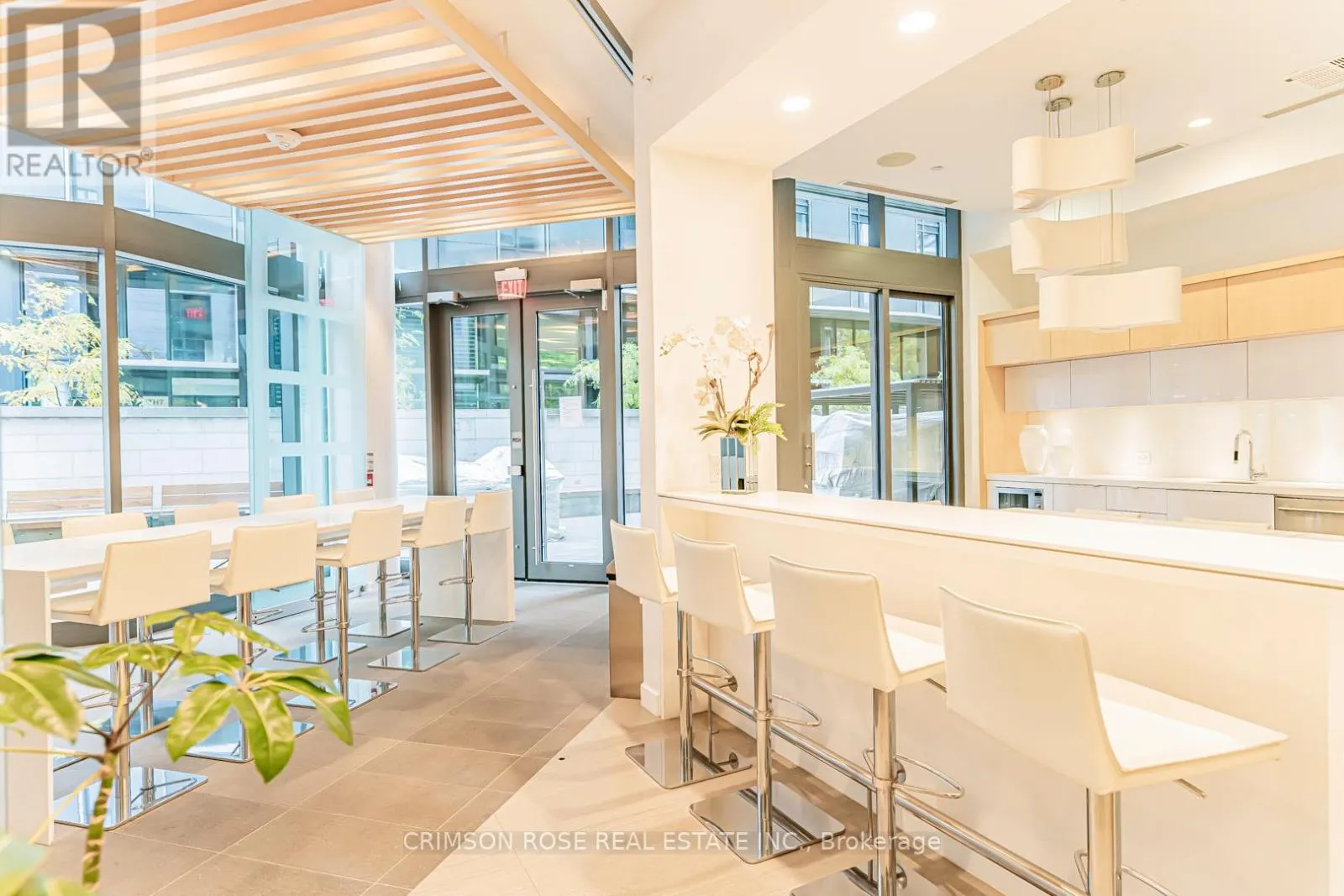 3510 - 45 CHARLES STREET E