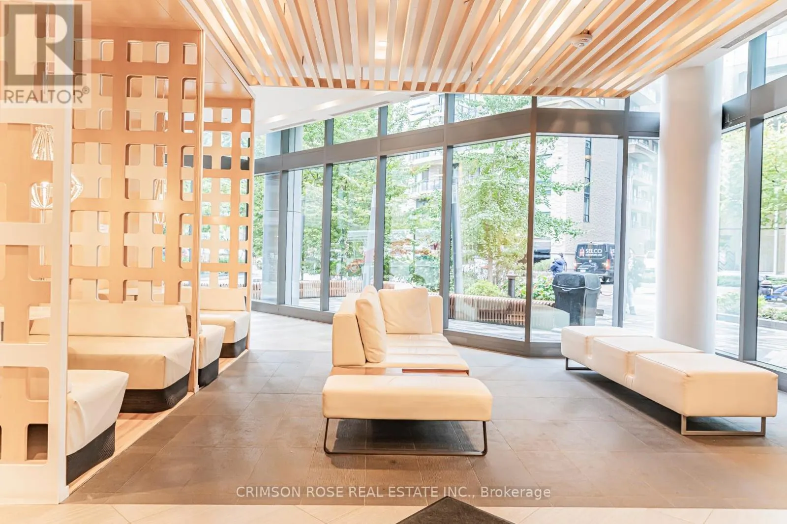 3510 - 45 CHARLES STREET E