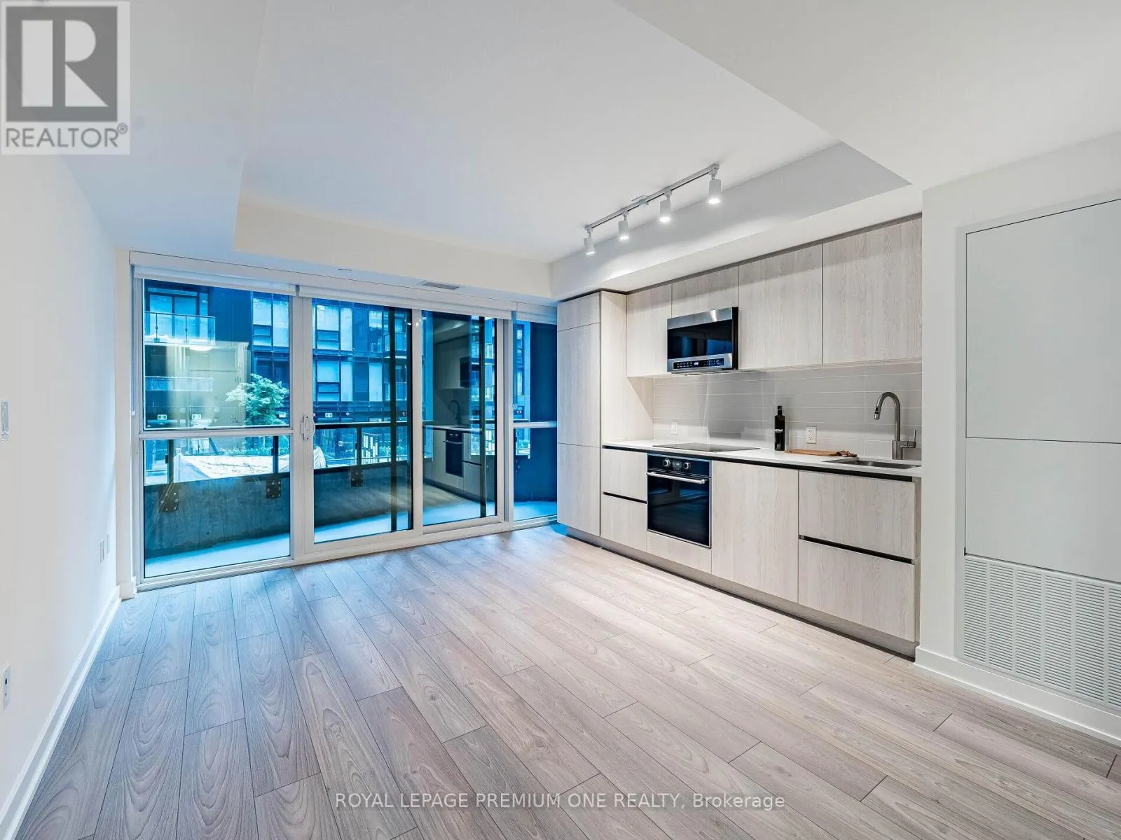 #310S - 110 BROADWAY AVENUE