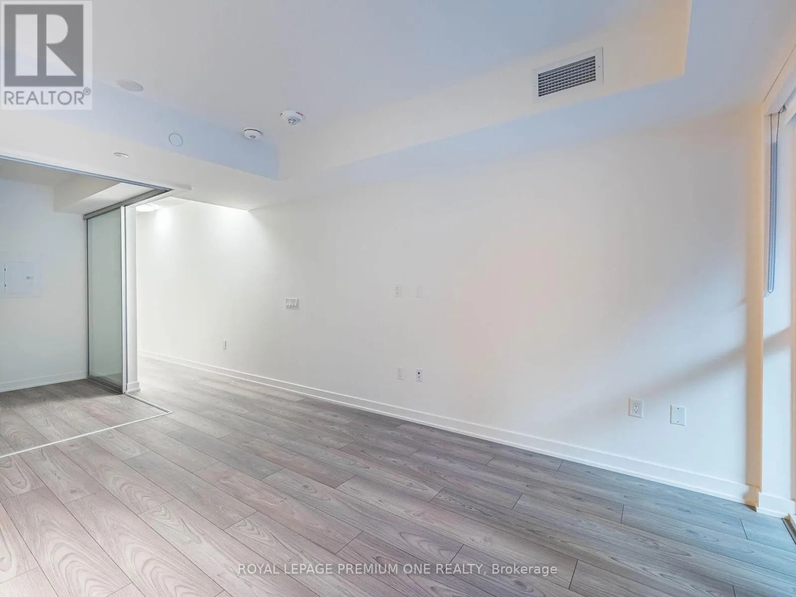 #310S - 110 BROADWAY AVENUE