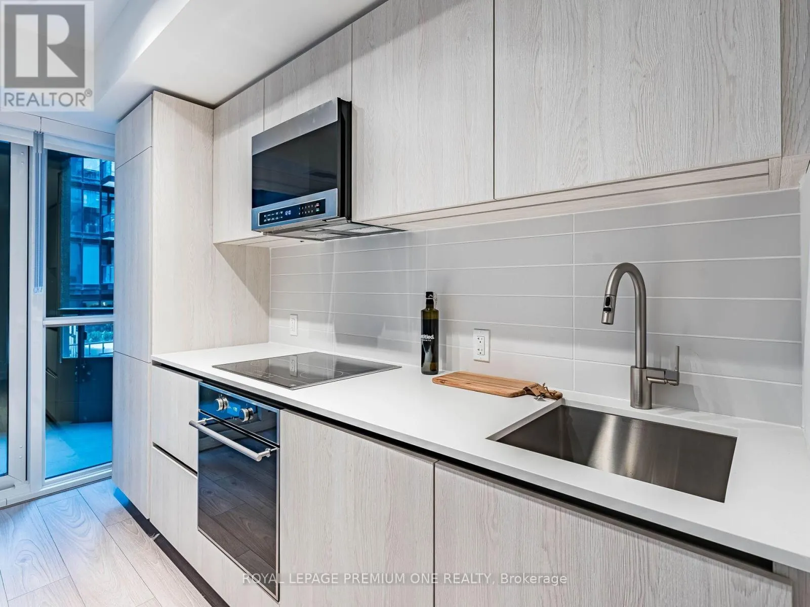 #310S - 110 BROADWAY AVENUE