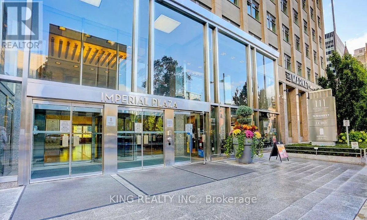 1603 - 111 ST CLAIR AVENUE W