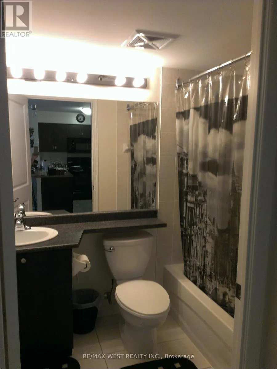 316 - 872 SHEPPARD AVENUE W