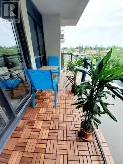 316 - 872 SHEPPARD AVENUE W