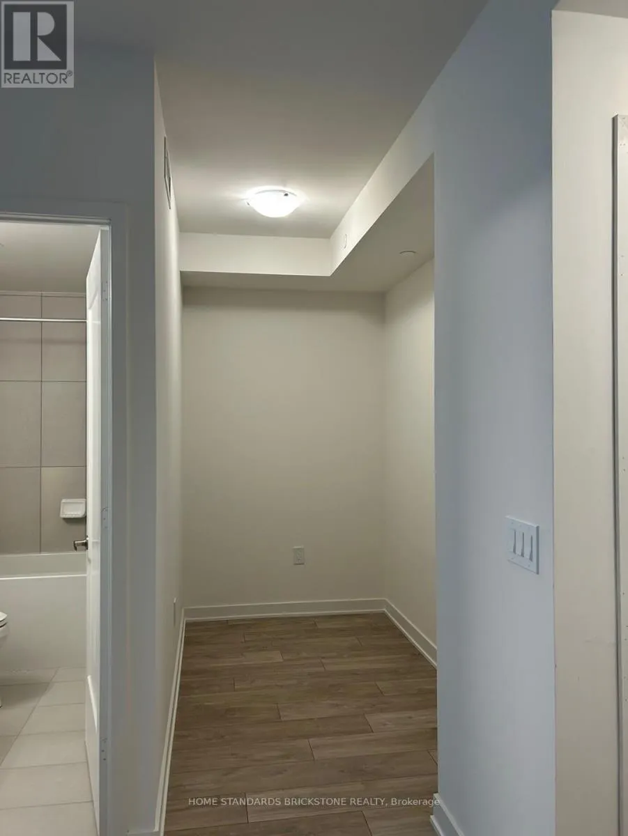 362 - 121 LOWER SHERBOURNE STREET