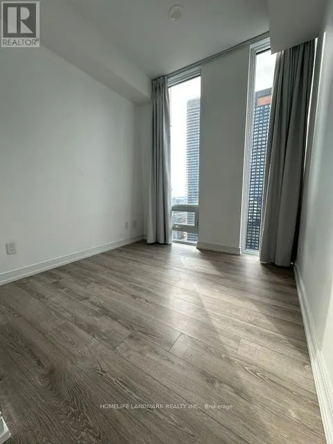 3109 - 28 WELLESLEY STREET E