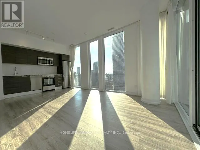 3109 - 28 WELLESLEY STREET E