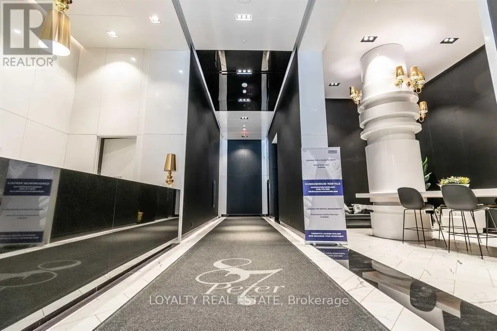 1006 - 87 PETER STREET