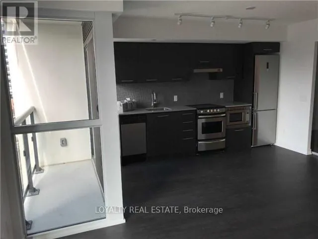 1006 - 87 PETER STREET