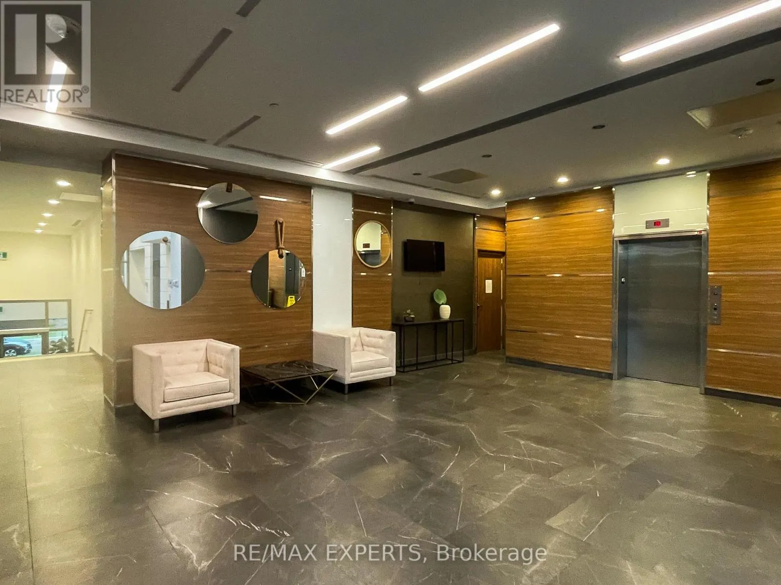 1111 - 56 FOREST MANOR ROAD