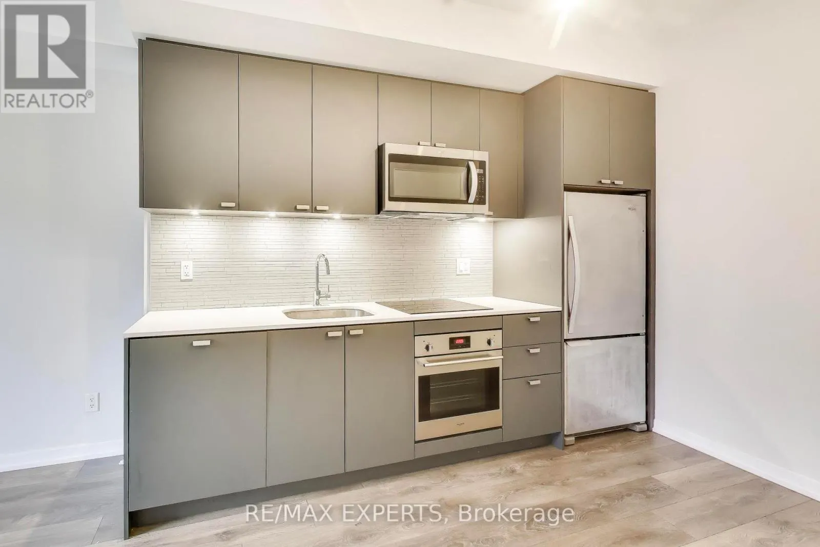 1111 - 56 FOREST MANOR ROAD