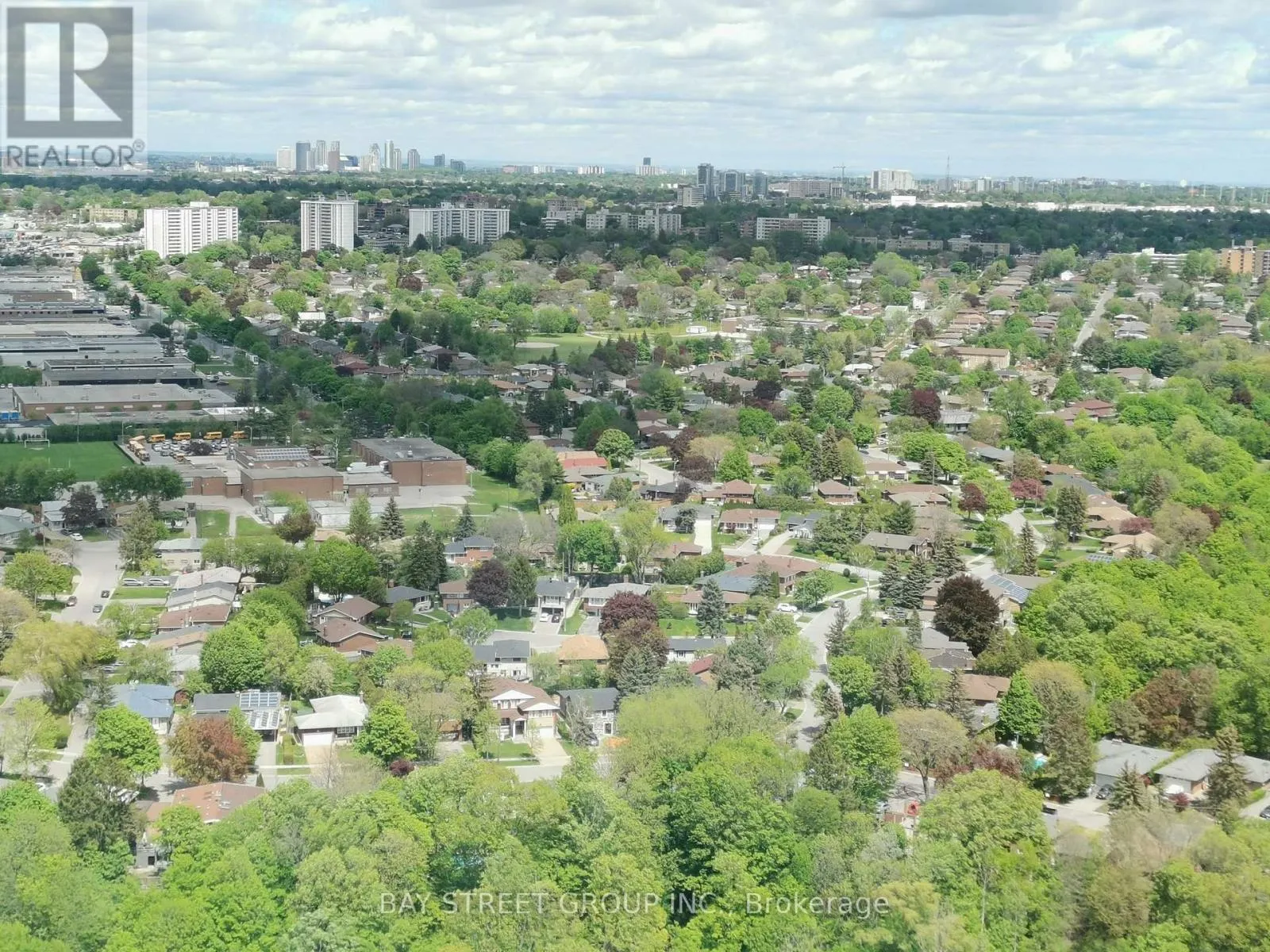 3710 - 7 CONCORDE PLACE