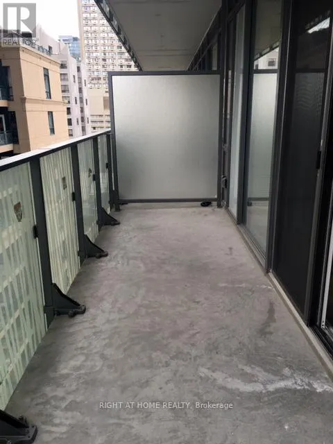 1406 - 42 CHARLES STREET E