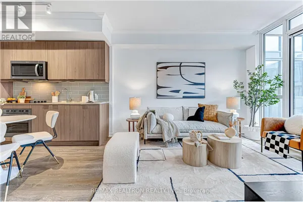 411 - 38 FOREST MANOR ROAD