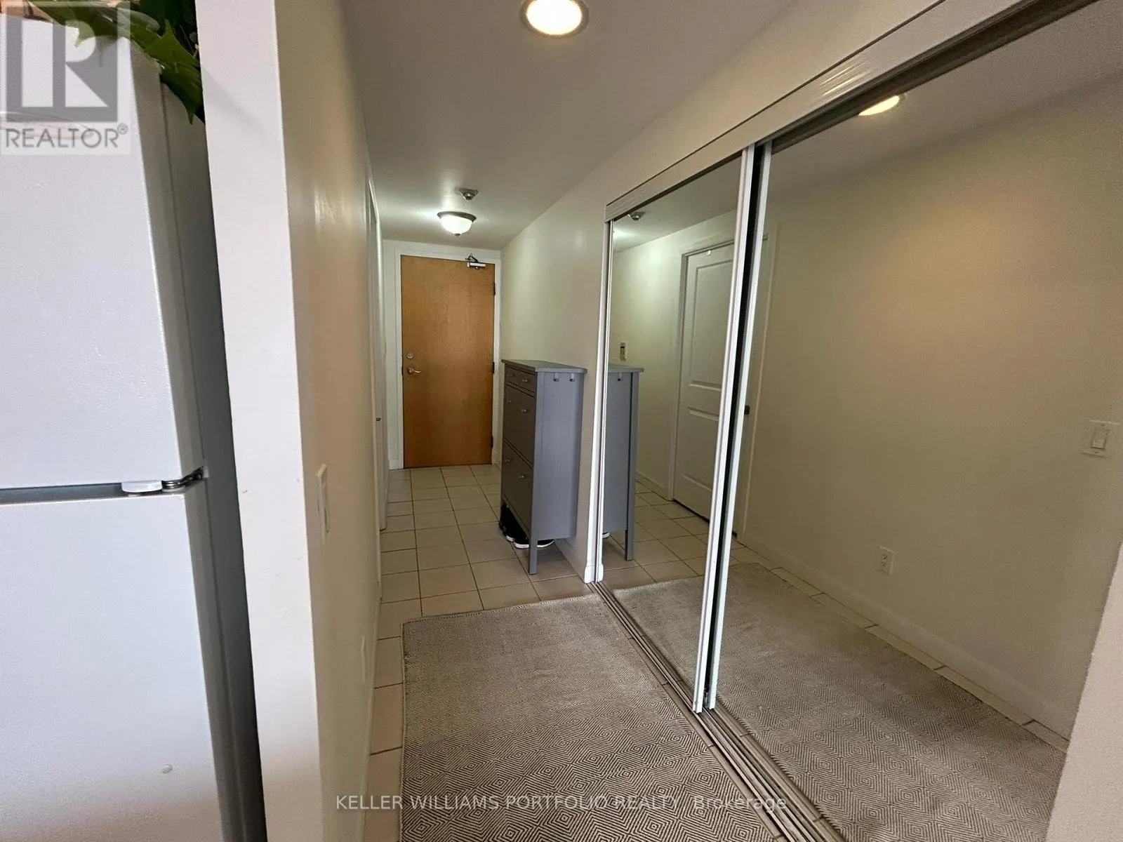 2801 - 4968 YONGE STREET