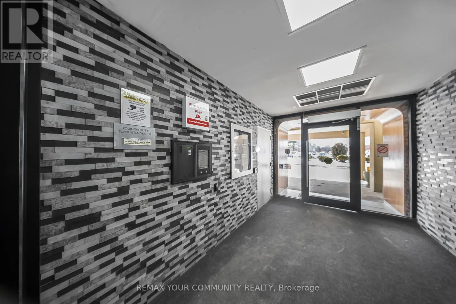 1603 - 1338 YORK MILLS ROAD