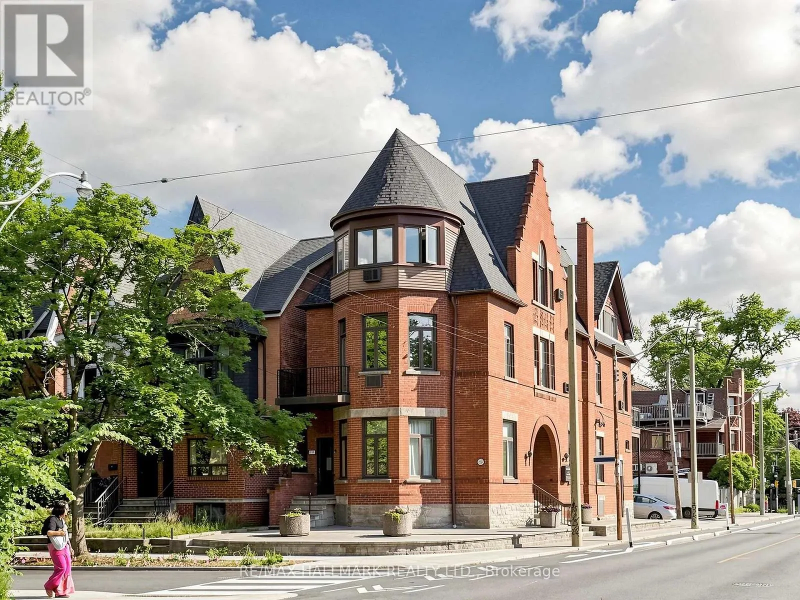 458 MARKHAM STREET