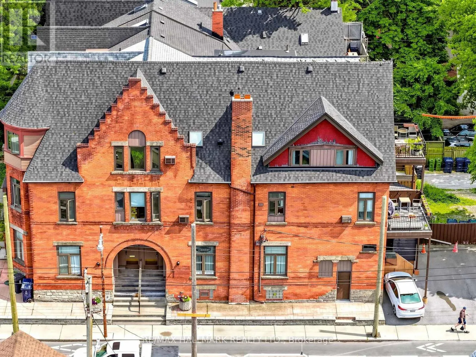 458 MARKHAM STREET