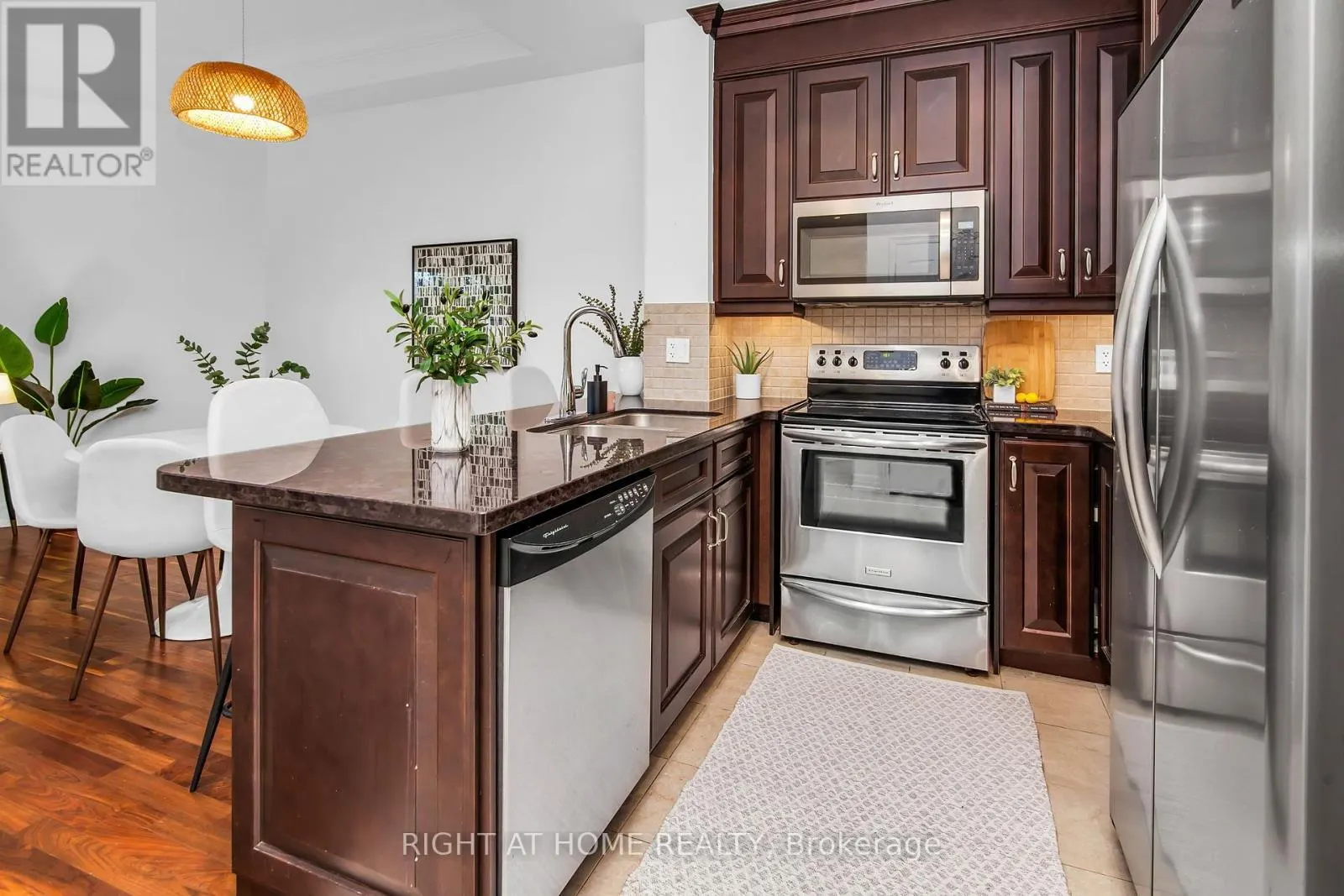306 - 20 BURKEBROOK PLACE