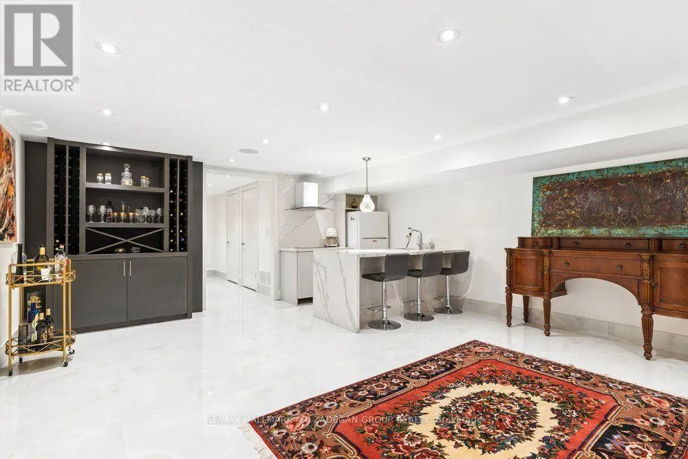 . - 150 SANDRINGHAM DRIVE