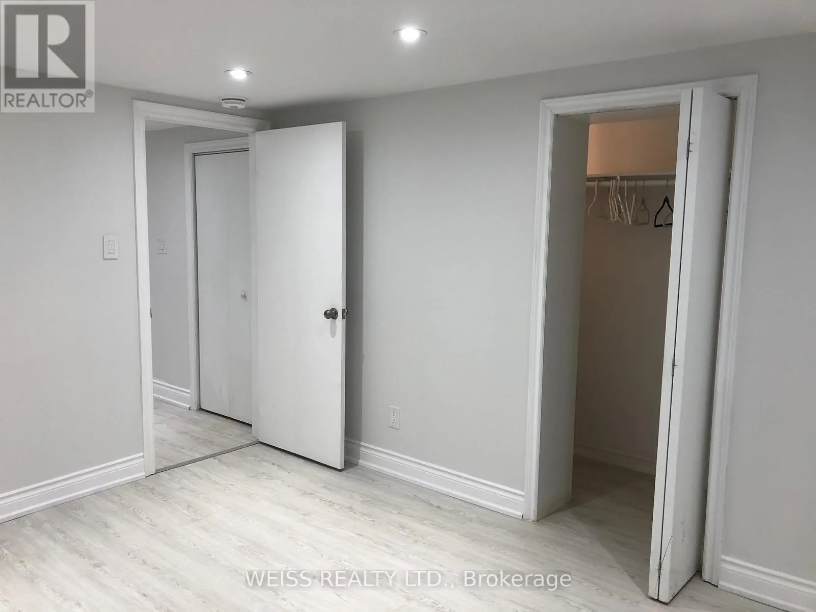 B - 55 ADDINGTON AVENUE