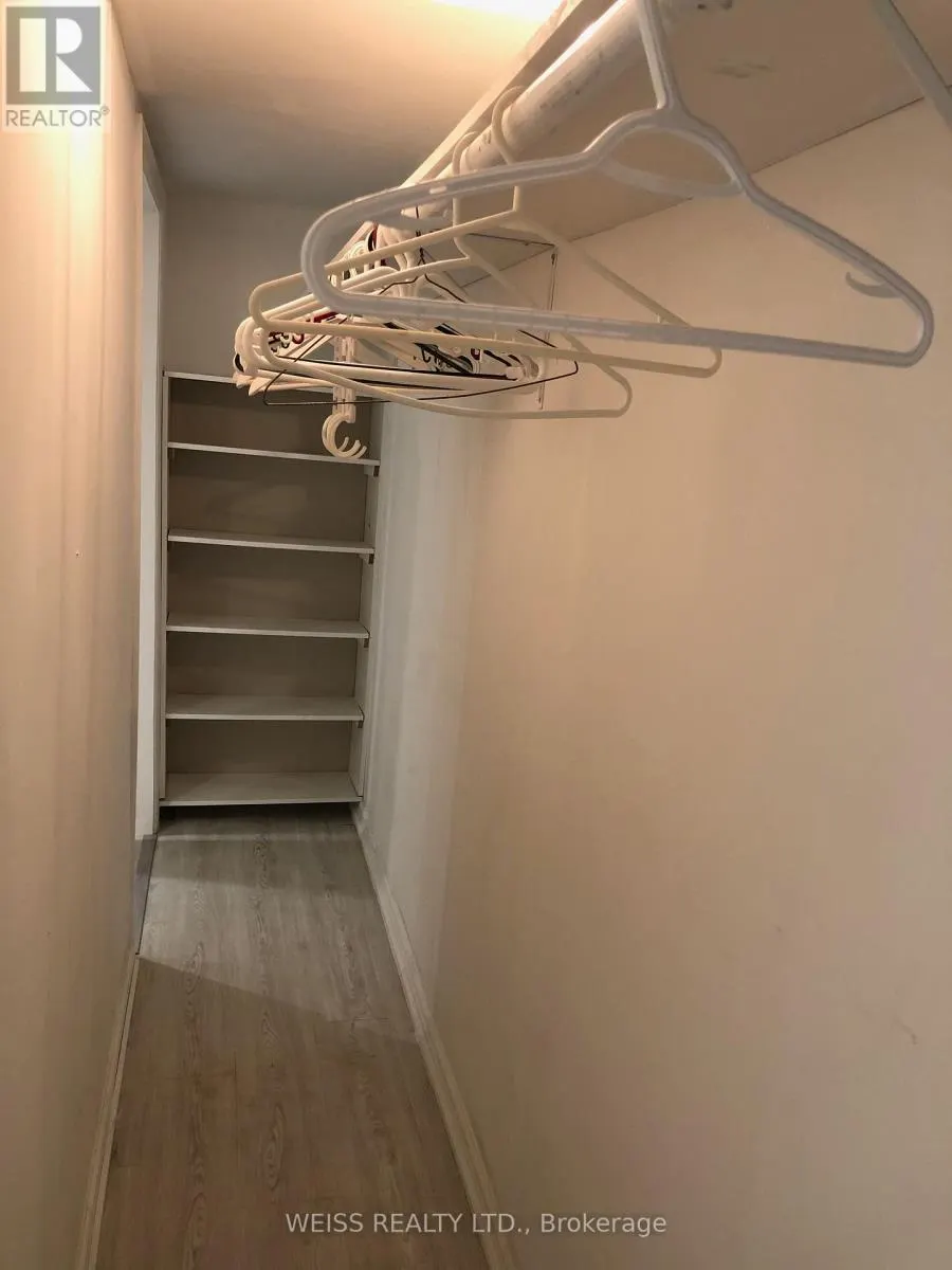 B - 55 ADDINGTON AVENUE