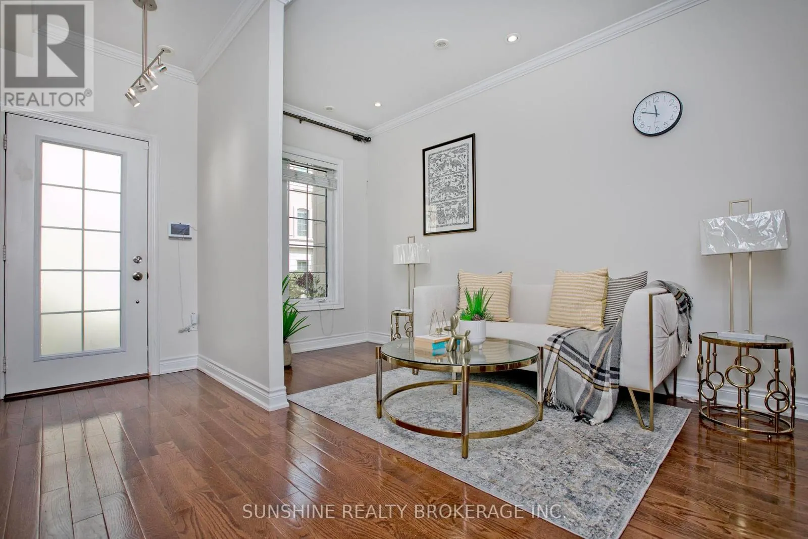 12 - 20 HARGRAVE LANE