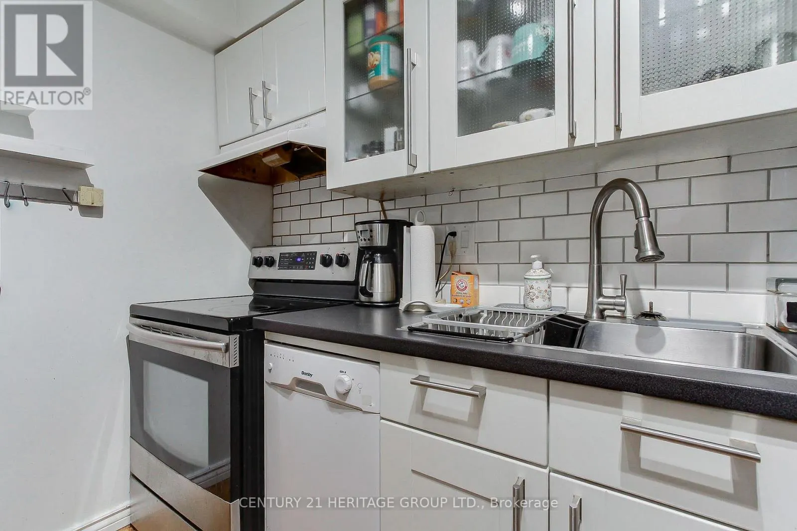 1203 - 1360 YORK MILLS ROAD