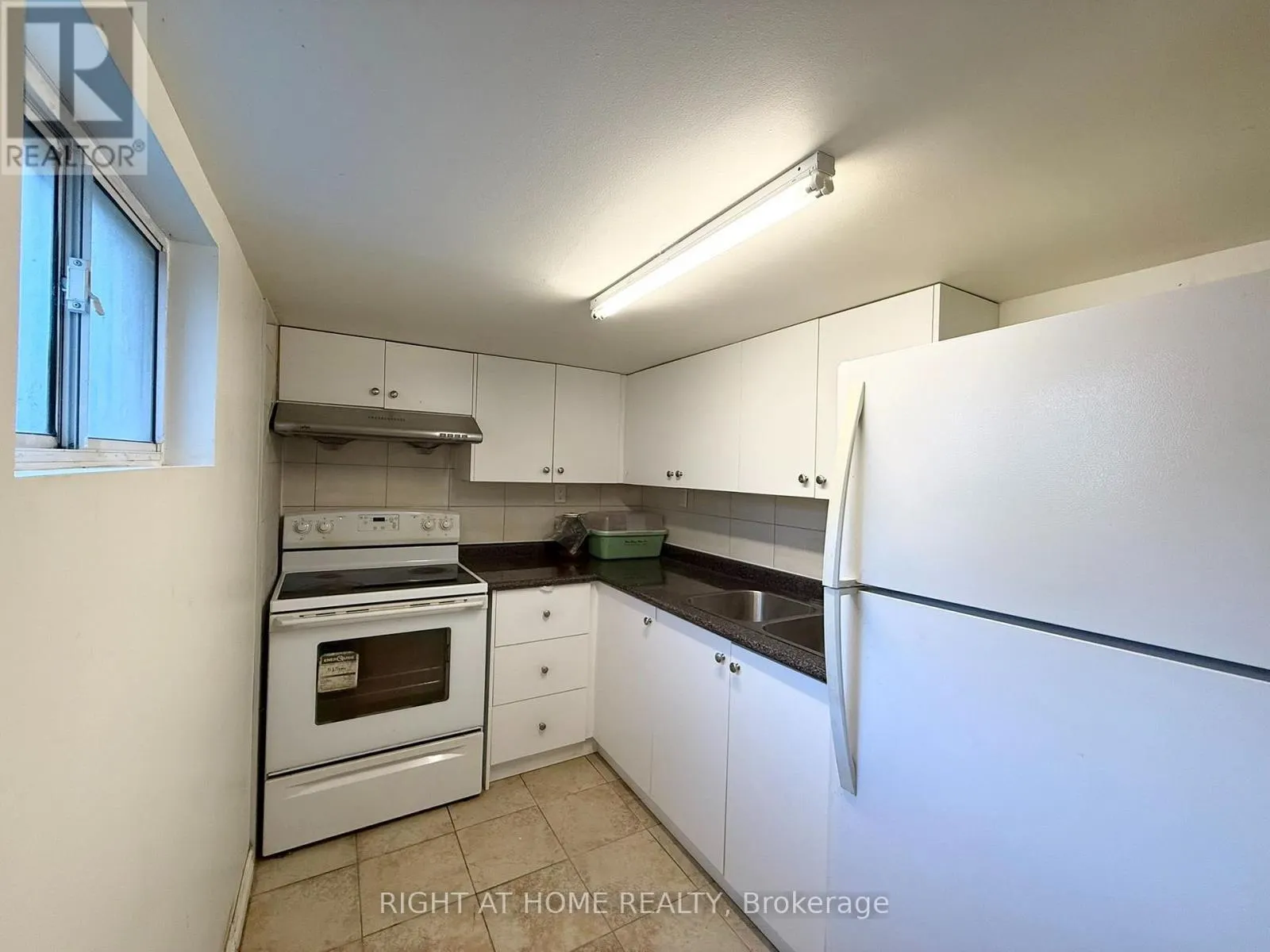 665 OSSINGTON AVENUE