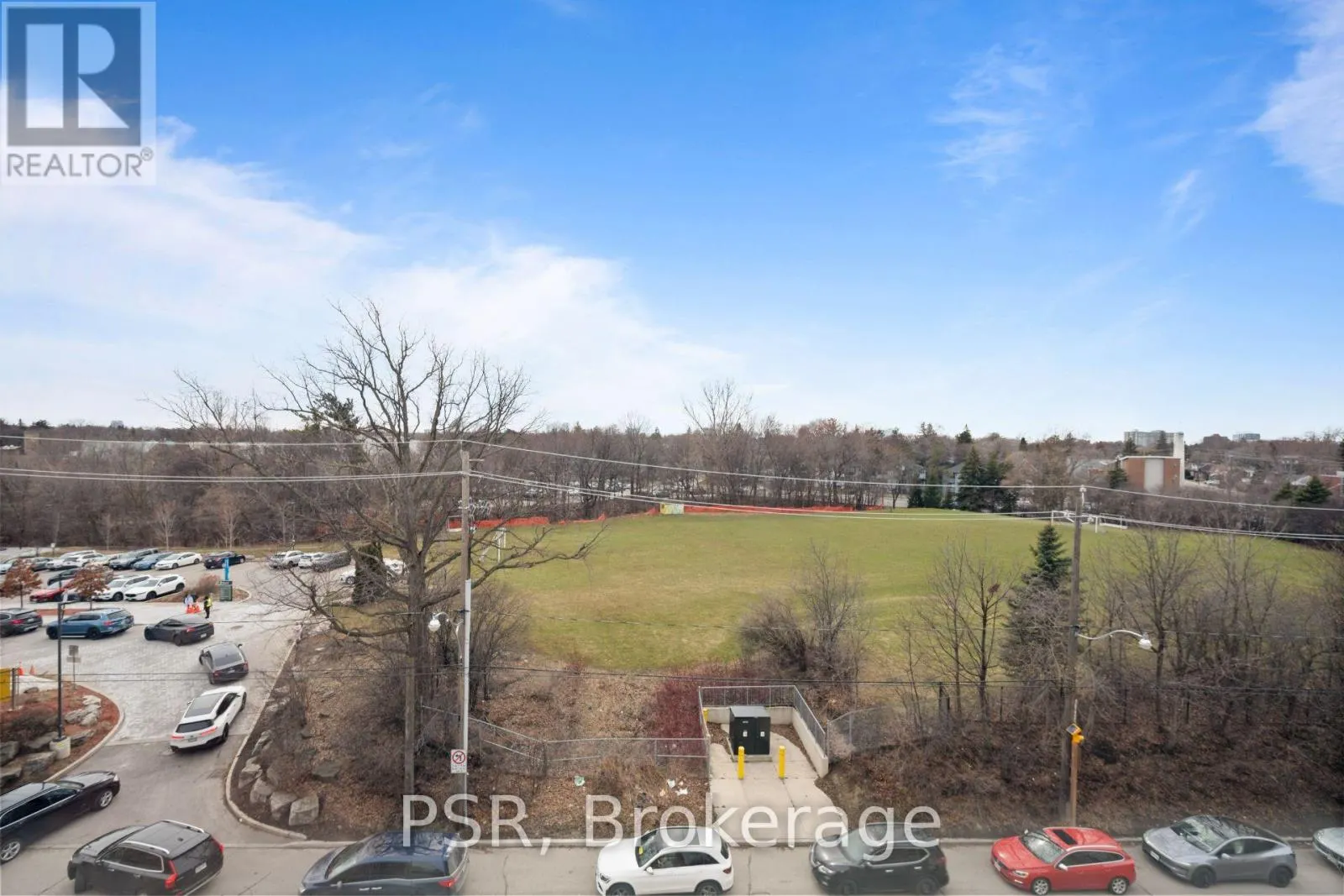 302 - 515 ROSEWELL AVENUE