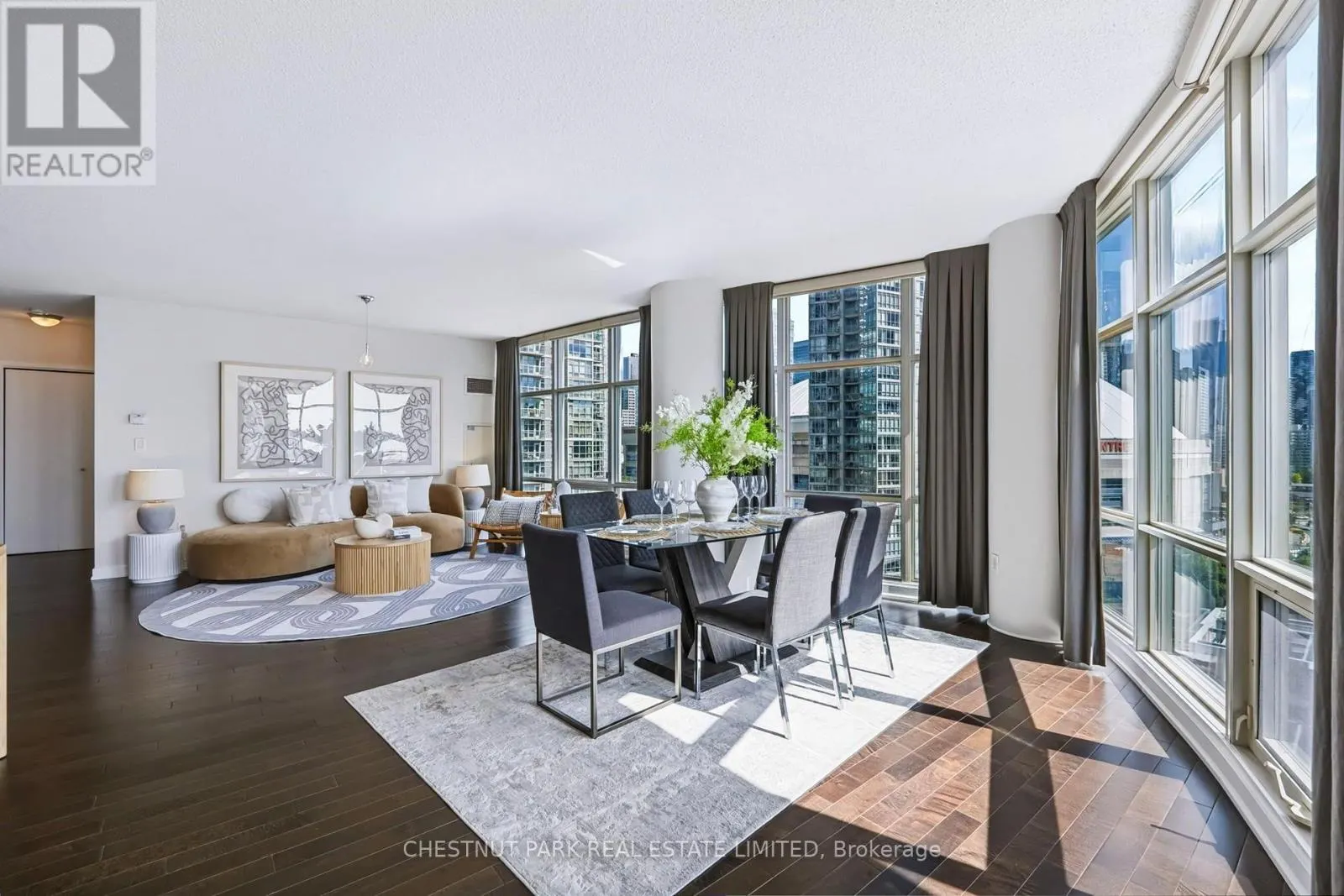 1209 - 35 MARINER TERRACE