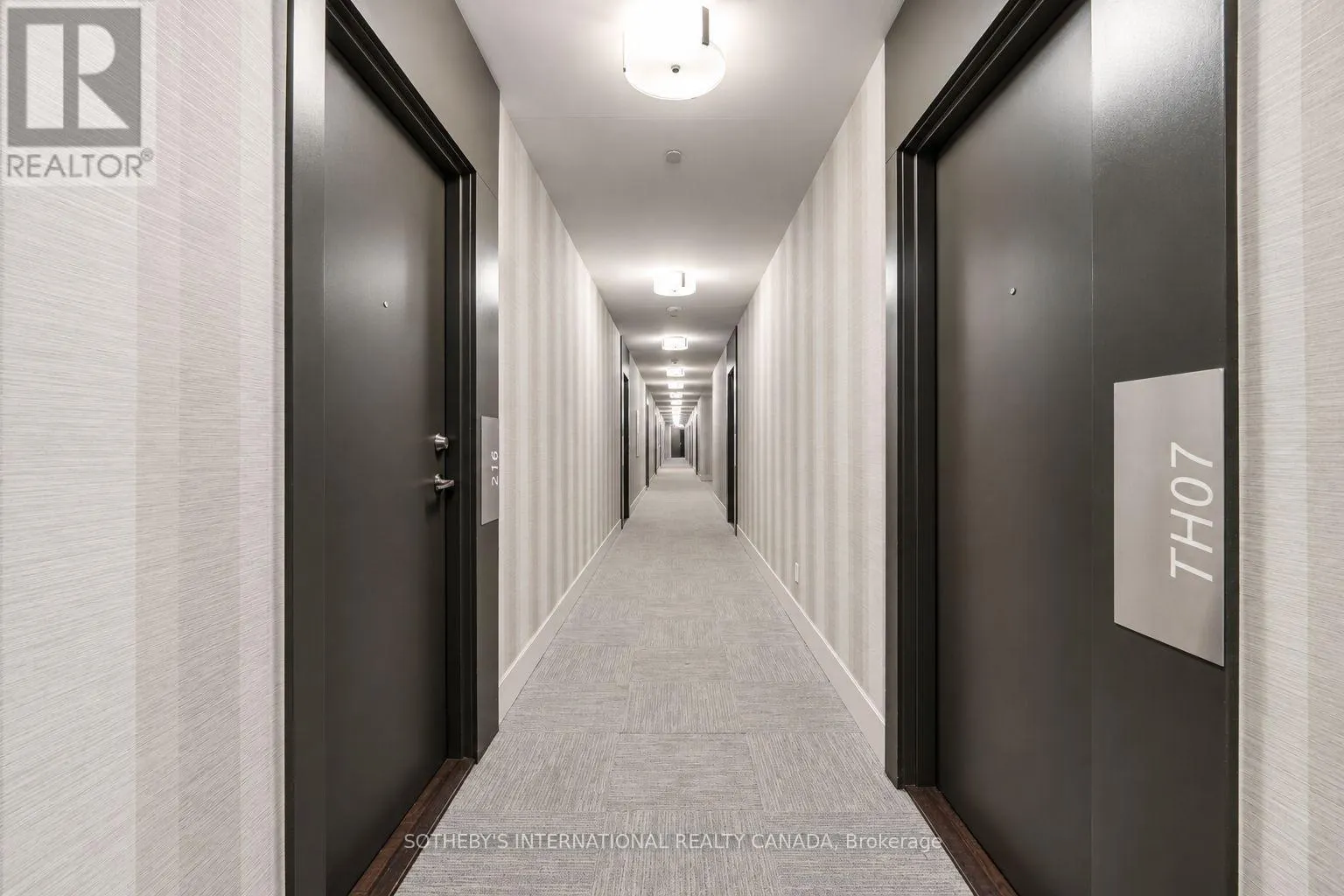 TH7 - 20 BRUYERES MEWS