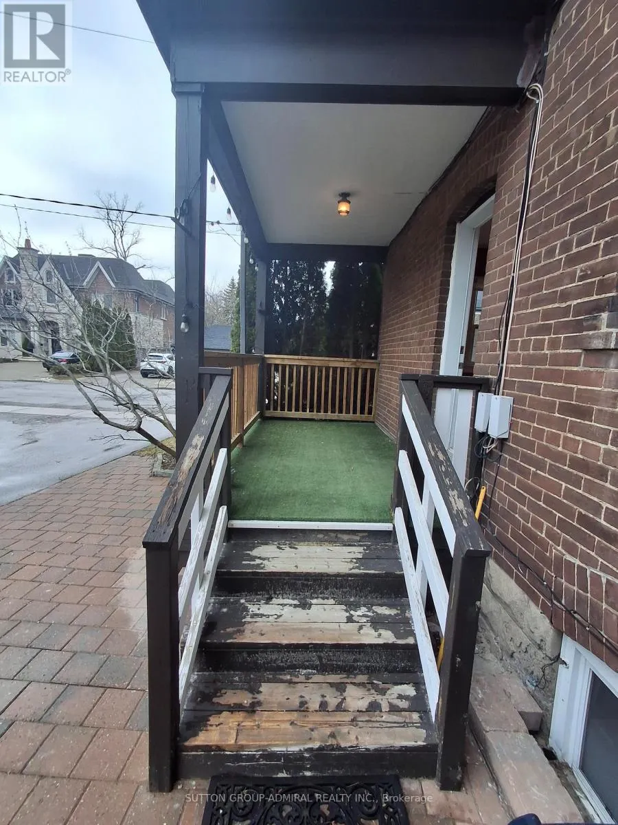 1 - 1220 AVENUE ROAD