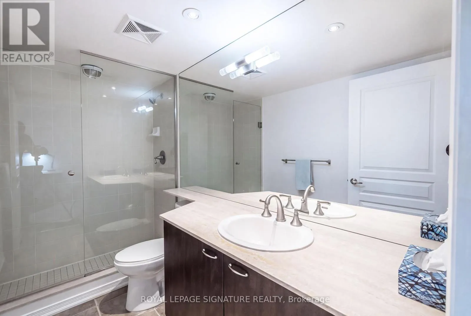 PH07 - 308 PALMERSTON AVENUE