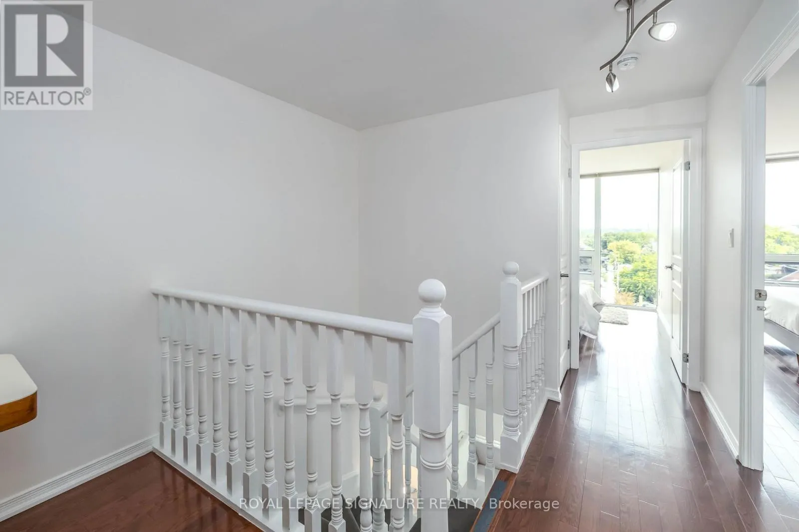 PH07 - 308 PALMERSTON AVENUE
