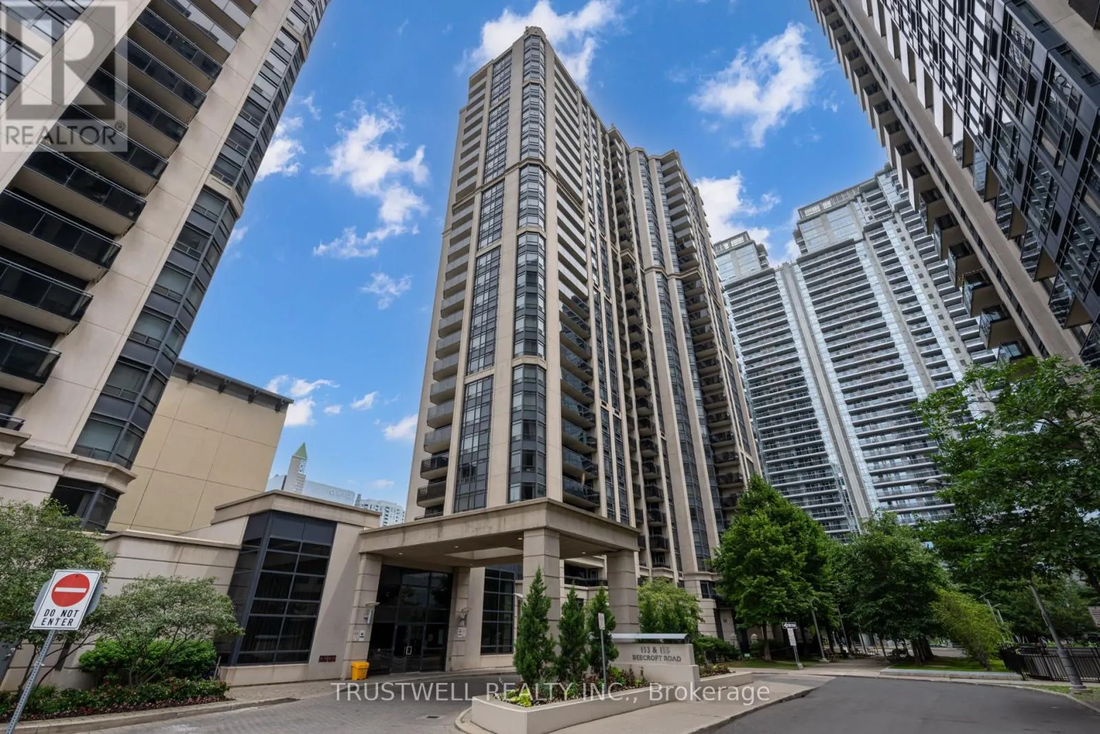 1501 - 155 BEECROFT ROAD