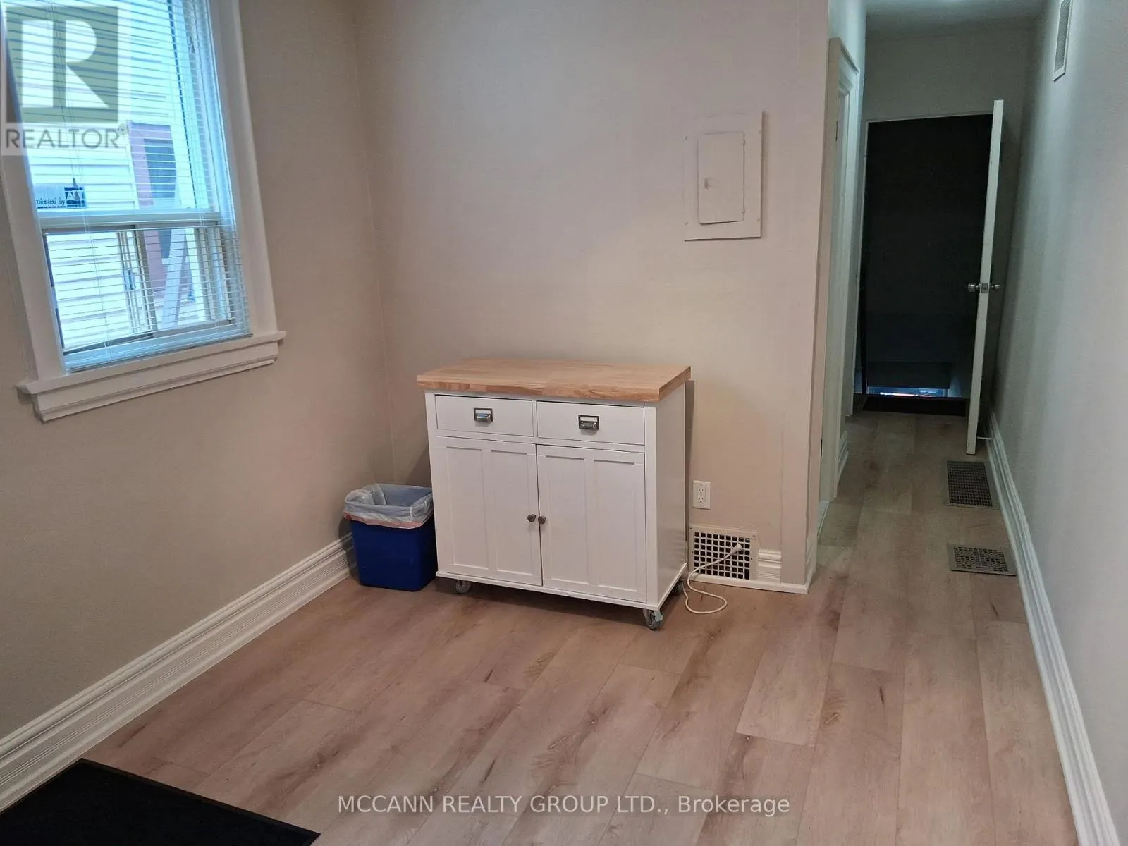 201 - 3313 YONGE STREET