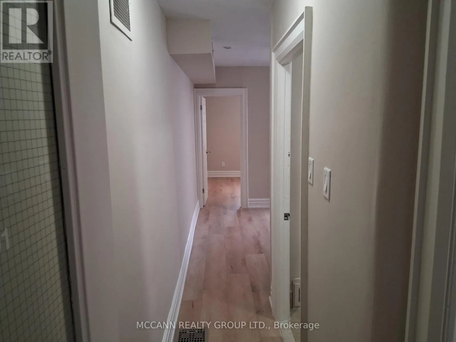 201 - 3313 YONGE STREET