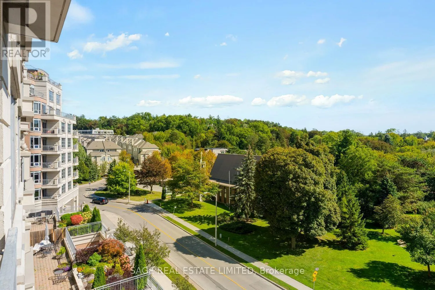 505 - 10 OLD YORK MILLS ROAD